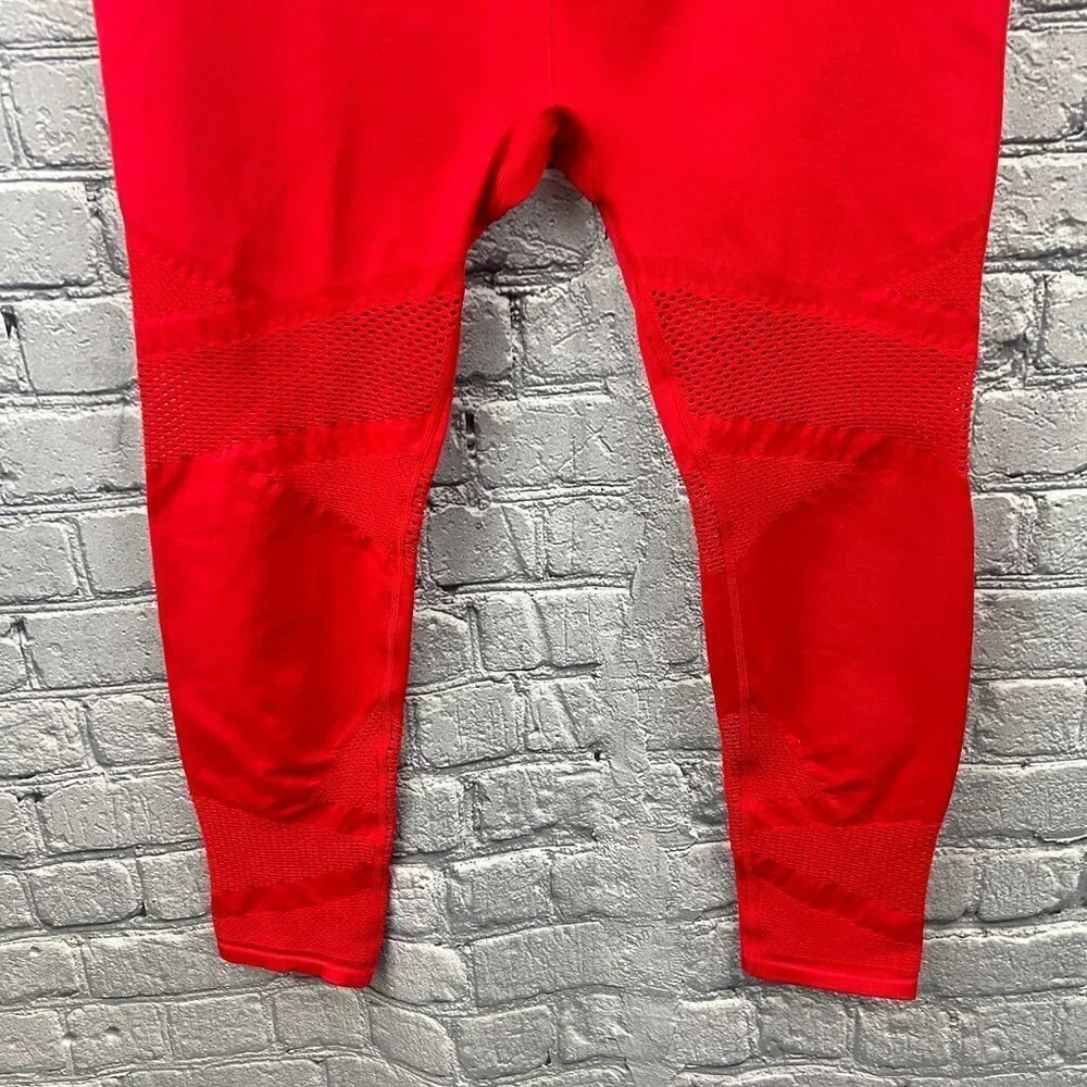 Fabletics Seamless High Waisted Mesh 7/8 Leggings Size L 10-12 - Picture 4 of 9